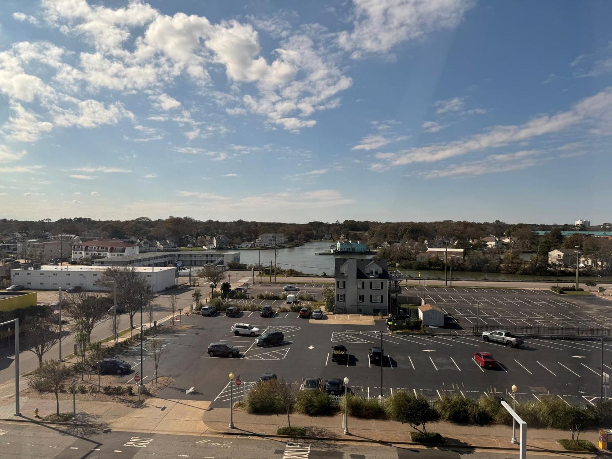 Moxy Virginia Beach Oceanfront Buitenkant foto